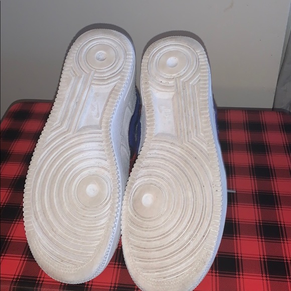 Nike Air Force 1 High '07 LV8 'Chenille Swoosh' - Picture 2 of 8